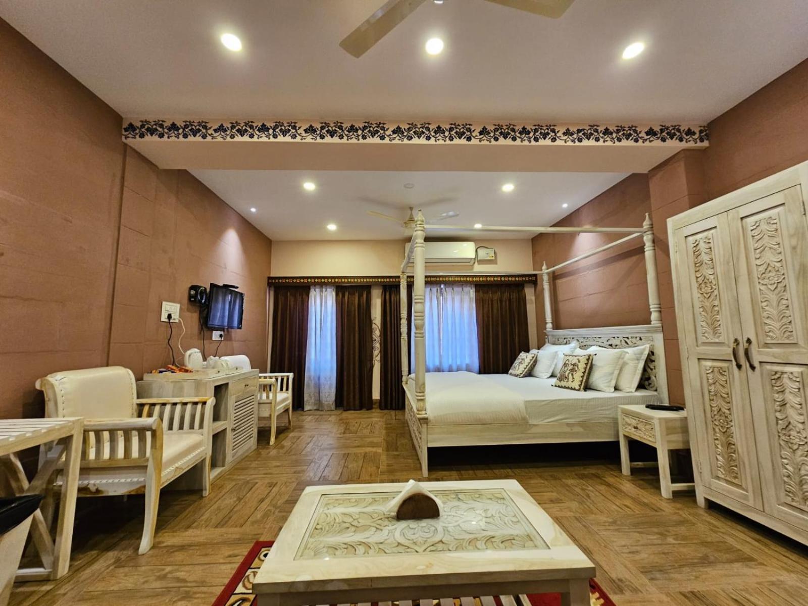 Khamma Heritage Jodhpur  Room photo